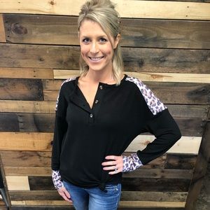 Women’s long sleeve top